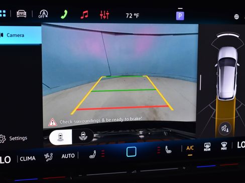 New 2026 Volkswagen Tiguan SE image 10