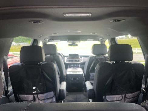 Used 2021 Chevrolet Suburban RST w/ Luxury Package AWD/4WD image 27