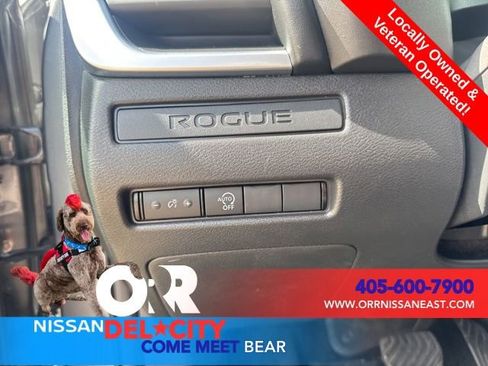 Used 2024 Nissan Rogue S AWD/4WD image 21