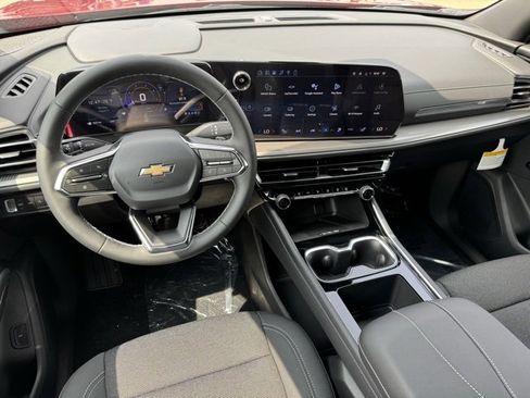 New 2026 Chevrolet Traverse LT w/ Driver Confidence Package image 8