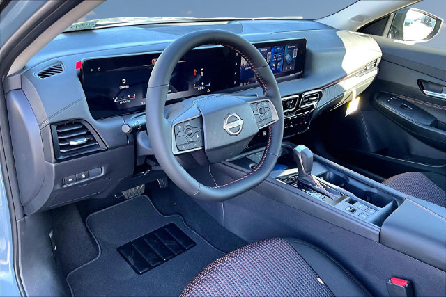 New 2027 Nissan Sentra SR w/ SR All Weather Package FWD image 7