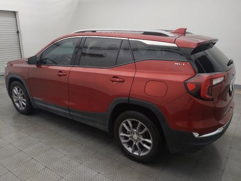 Used 2022 GMC Terrain SLT w/ Tech Package AWD/4WD image 3