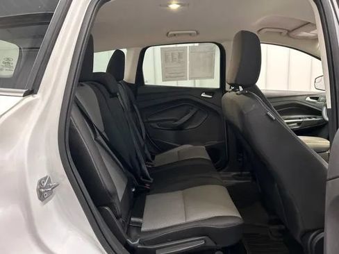 Used 2018 Ford Escape SE AWD/4WD image 17