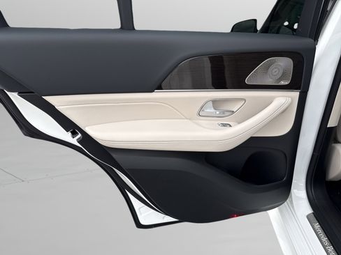 Certified 2026 Mercedes-Benz GLE 450 4MATIC image 29