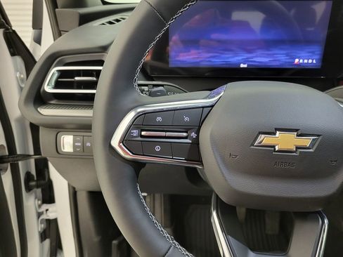 New 2026 Chevrolet Traverse LT w/ Driver Confidence Package image 5