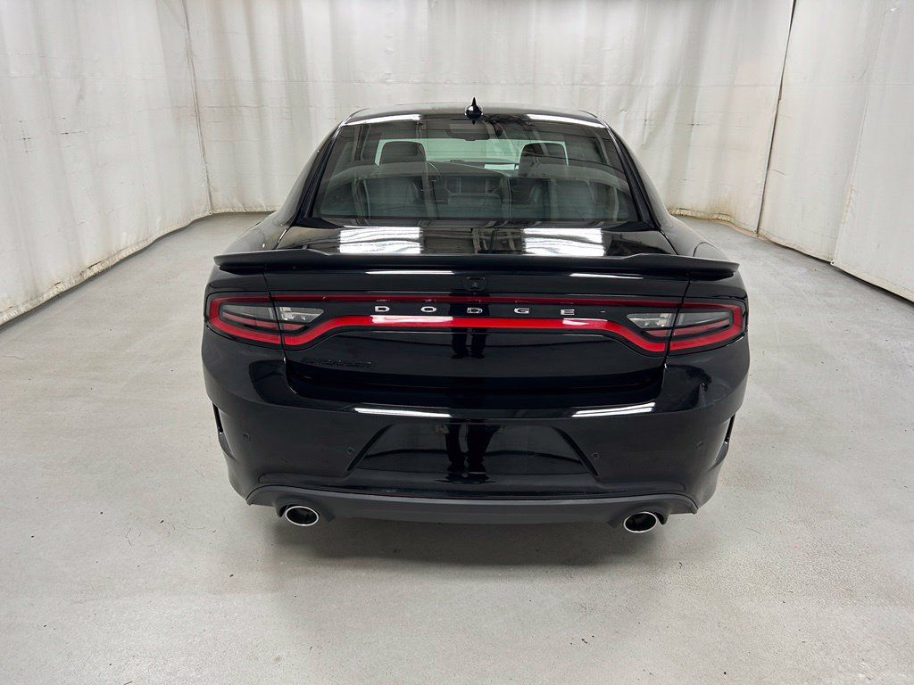 Used 2018 Dodge Charger R/T RWD image 6