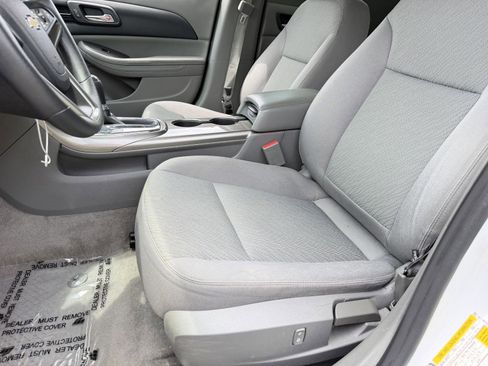 Used 2013 Chevrolet Malibu LS w/ Protection Package FWD image 11