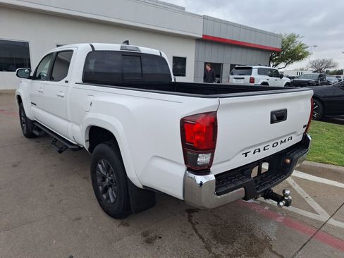 Used 2023 Toyota Tacoma SR5 image 4