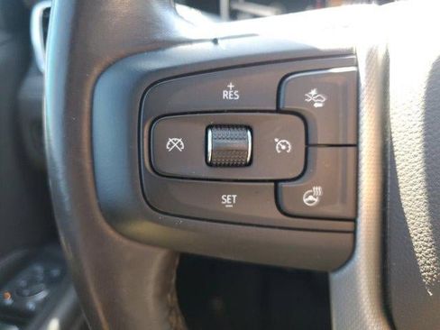 Used 2021 GMC Yukon Denali w/ Denali Premium Package AWD/4WD image 22