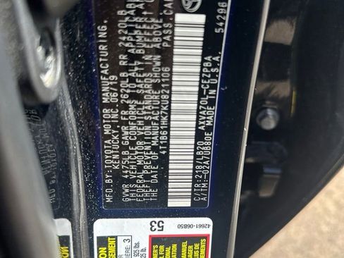 Used 2019 Toyota Camry XSE FWD image 14