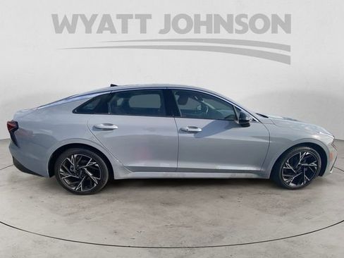 Used 2025 Kia K5 GT-Line w/ GT-Line Premium Package image 11