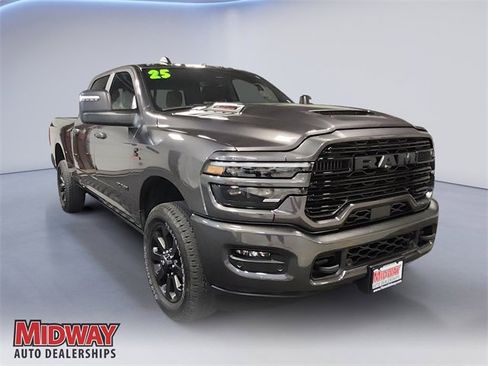 Used 2025 RAM 2500 Laramie image 7