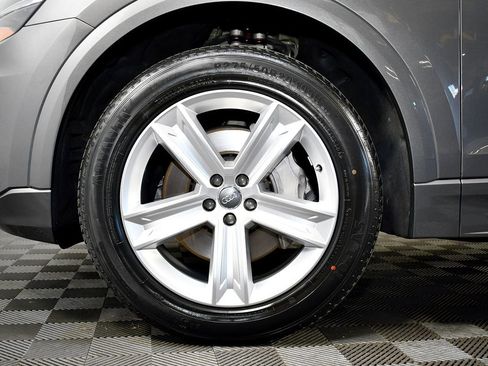 Used 2019 Audi Q8 Premium w/ Convenience Package image 56