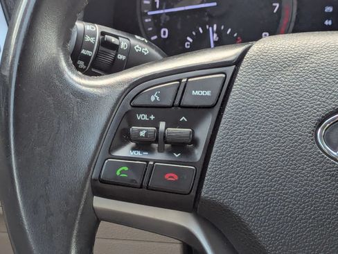 Used 2016 Hyundai Tucson Limited FWD image 18