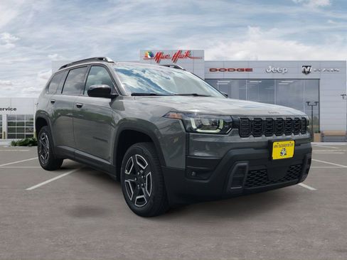 New 2026 Jeep Cherokee Laredo AWD/4WD image 7