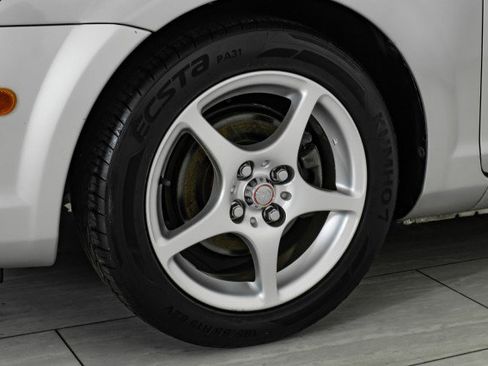 Used 2002 Toyota MR2 image 40