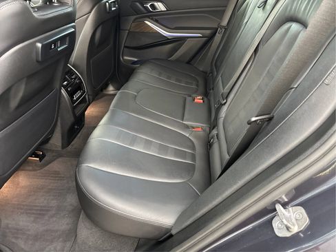 Used 2022 BMW X5 xDrive40i w/ Premium Package AWD/4WD image 14
