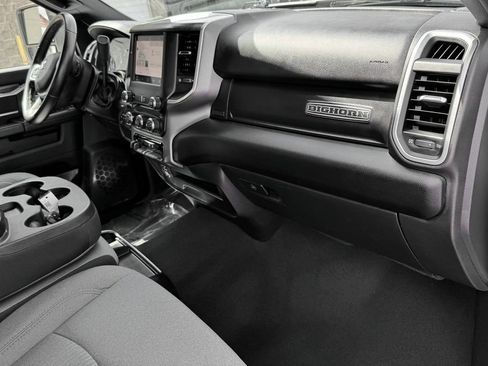 Used 2024 RAM 2500 Big Horn AWD/4WD image 27