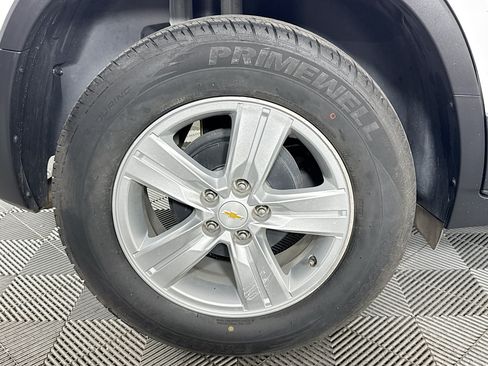Used 2021 Chevrolet Trax LS w/ Tint and Cruise Package FWD image 30