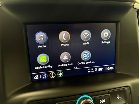 Used 2024 GMC Terrain SLE w/ Driver Convenience Package FWD image 11