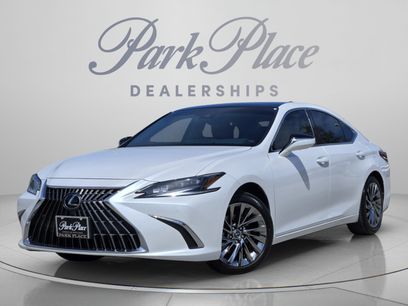 Certified 2024 Lexus ES 350 Ultra Luxury w/ Accessory Package (Z2)