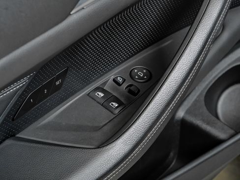 Used 2025 BMW 430i Coupe image 37