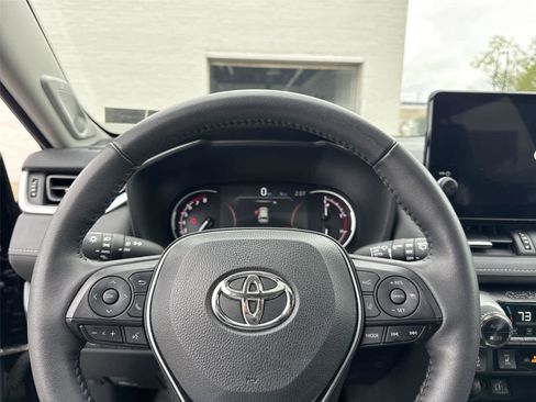 Used 2024 Toyota RAV4 XLE Premium w/ Weather Package AWD/4WD image 20