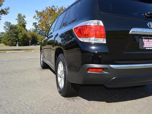 Used 2012 Toyota Highlander AWD image 71