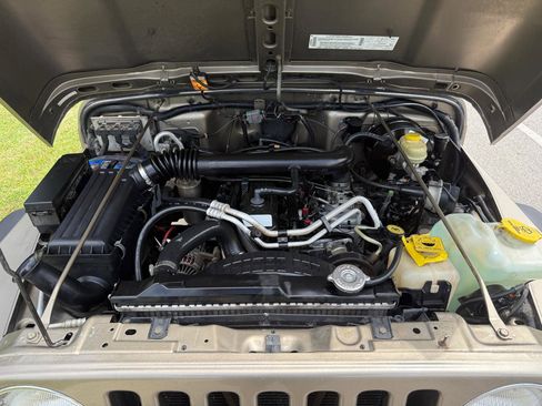 Used 2003 Jeep Wrangler X AWD/4WD image 30