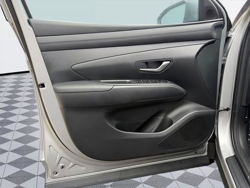 New 2026 Hyundai Tucson SEL image 11