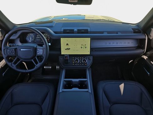 New 2026 Land Rover Defender 130 V8 image 9