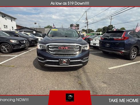 Used 2017 GMC Acadia SLE AWD/4WD image 1