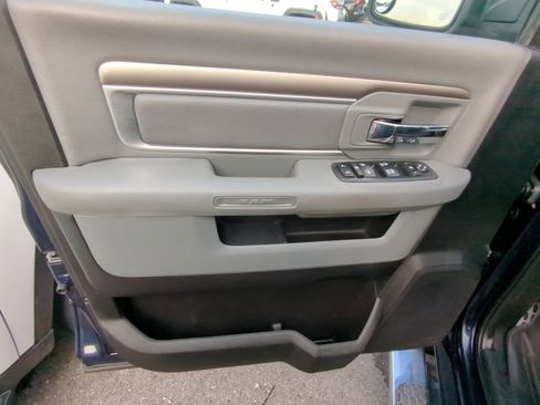 Used 2018 RAM 1500 Big Horn AWD/4WD image 8