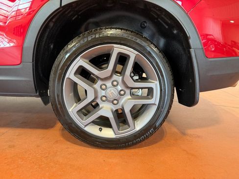 Used 2023 Honda Passport EX-L image 12