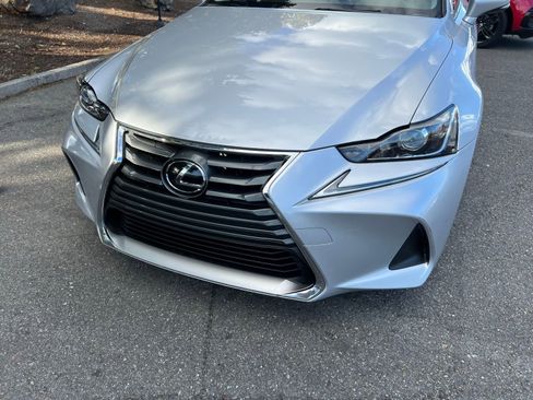 Used 2017 Lexus IS 200t F Sport image 7