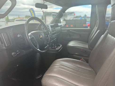 Used 2023 Chevrolet Express 3500 LS RWD image 26