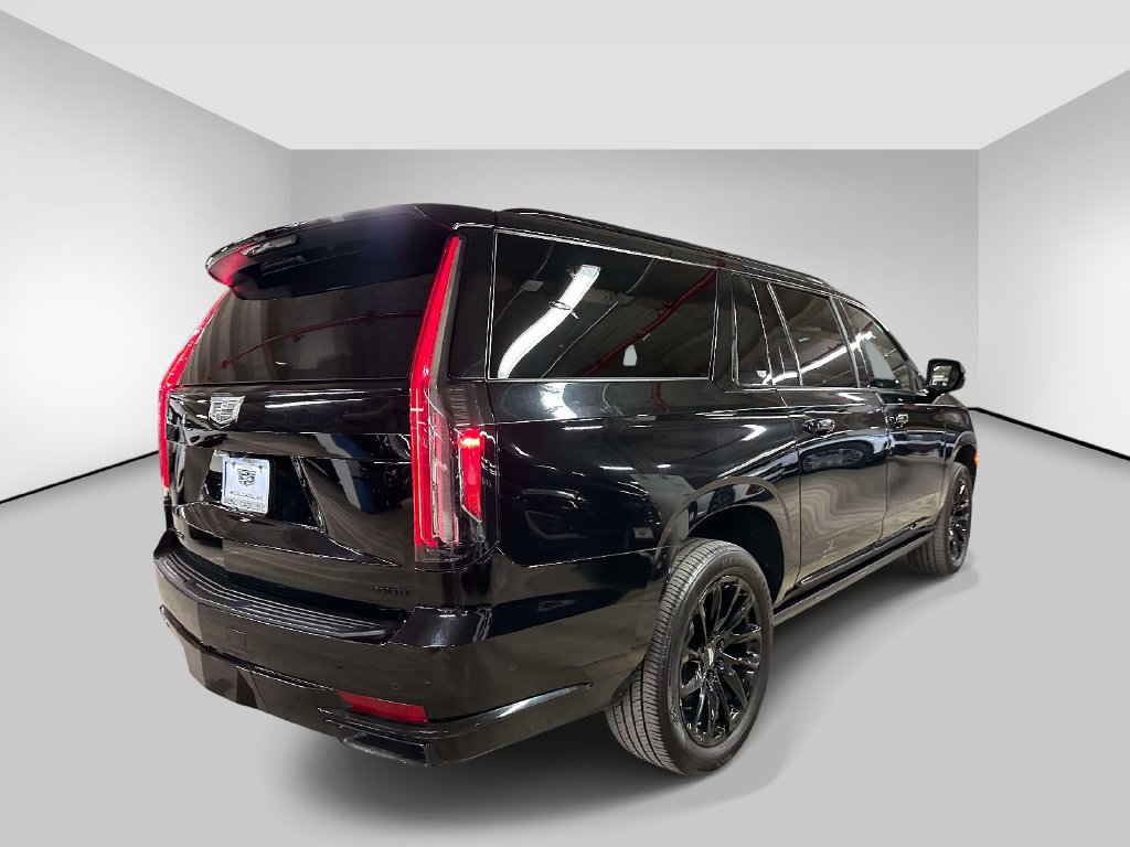 Certified 2022 Cadillac Escalade ESV Sport w/ Touring Package AWD/4WD image 7