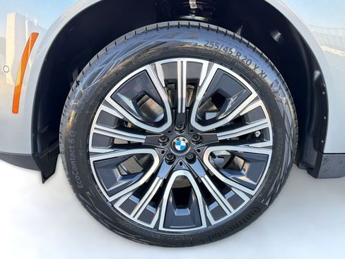 New 2026 BMW X3 xDrive30 w/ Premium Package AWD/4WD image 11