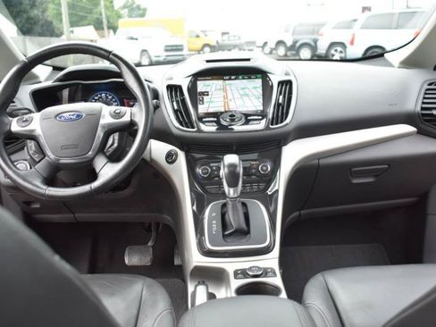 Used 2015 Ford C-MAX Energi SEL w/ Equipment Group 303A FWD image 24