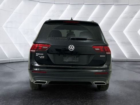 Used 2019 Volkswagen Tiguan SE AWD/4WD image 5