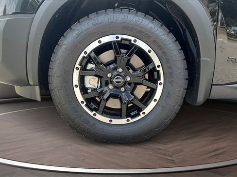 New 2025 Nissan Pathfinder Rock Creek image 12