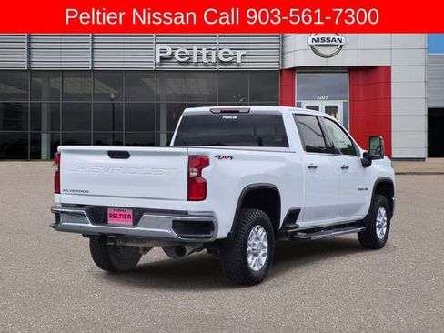 Used 2024 Chevrolet Silverado 2500 LTZ AWD/4WD image 6