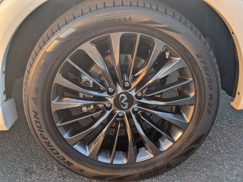 Used 2021 INFINITI QX80 Premium Select w/ All-Season Package image 9