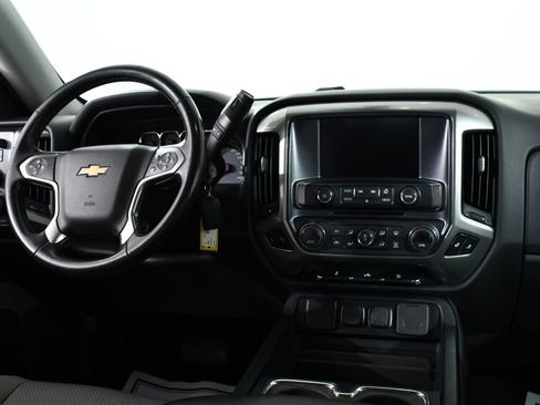Used 2018 Chevrolet Silverado 1500 LT w/ All Star Edition AWD/4WD image 8