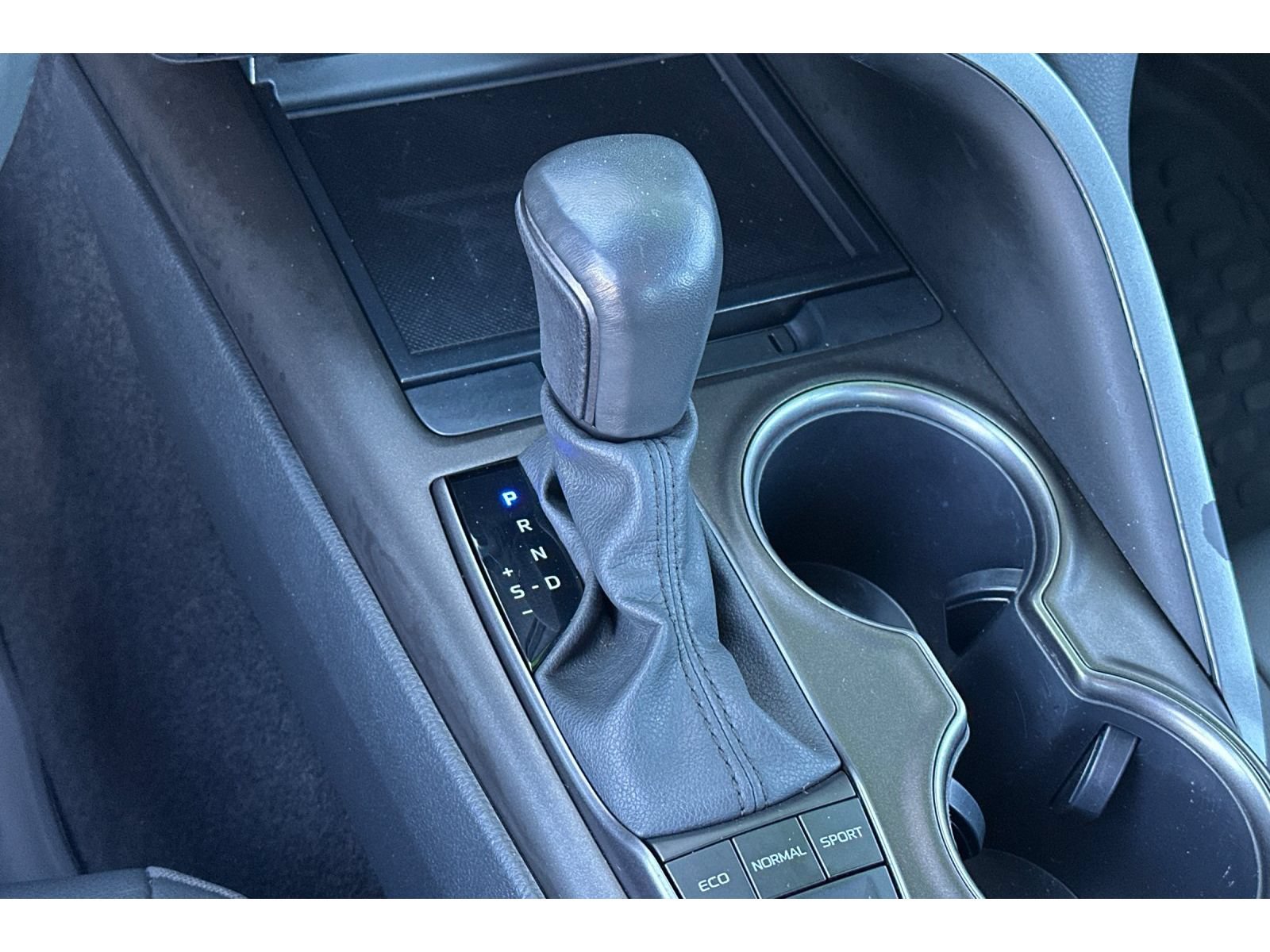 Certified 2024 Toyota Camry SE FWD image 22