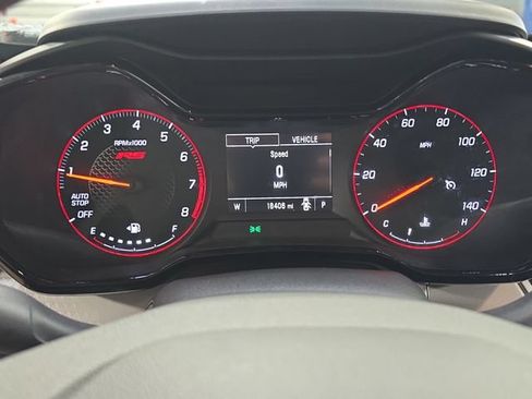 Used 2024 Chevrolet Trax RS w/ Driver Confidence Package FWD image 20