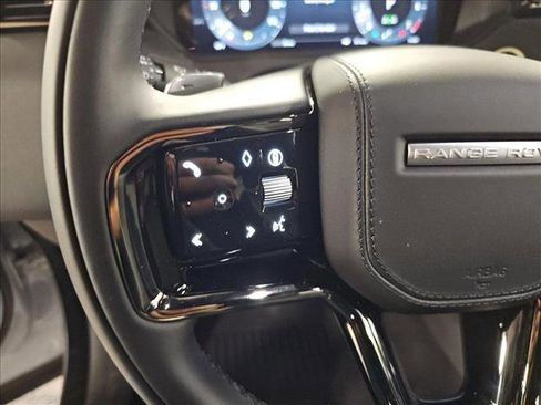 New 2026 Land Rover Range Rover Velar Dynamic SE image 16