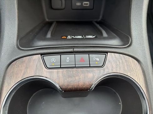 Used 2022 GMC Acadia Denali w/ Denali Ultimate Package image 35