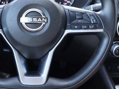 Used 2025 Nissan Sentra SV w/ Trunk Package FWD image 54