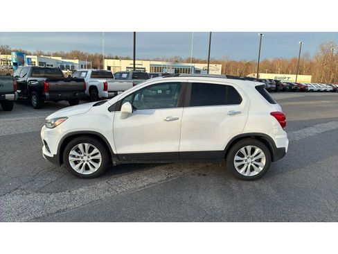 Used 2018 Chevrolet Trax Premier image 4